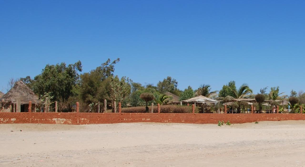 Terre D'Afrique Hotel Popenguine Exterior photo