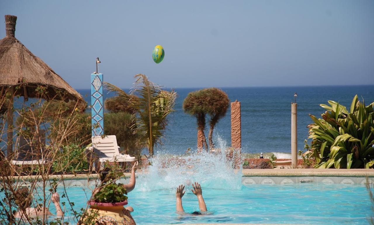 Terre D'Afrique Hotel Popenguine Exterior photo