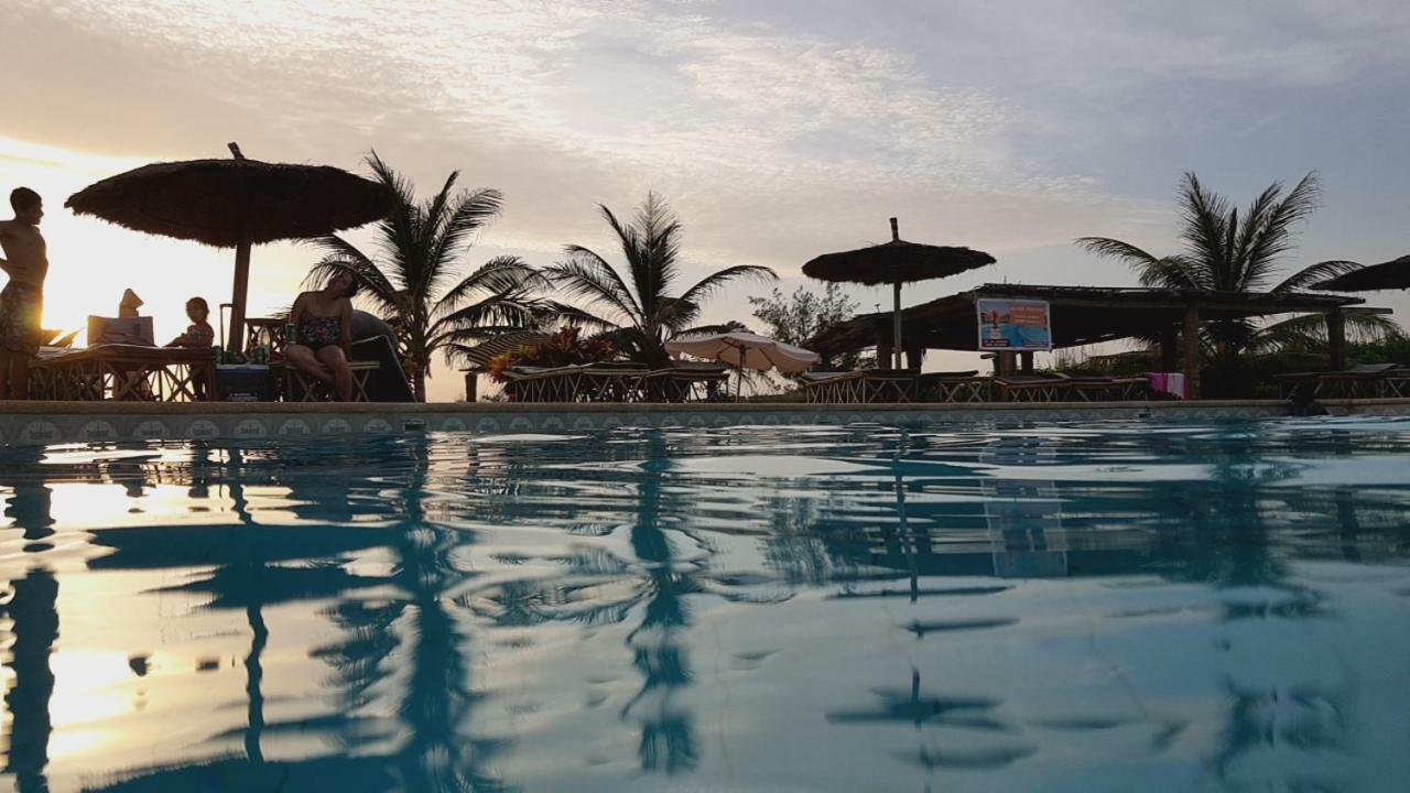 Terre D'Afrique Hotel Popenguine Exterior photo